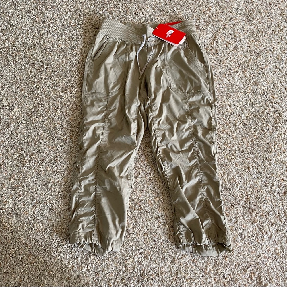 North Face Aphrodite Capris